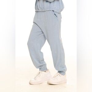 NWT- CHASER Youth Girls Ruffle Pocket Easy Bleached Splatter Jogger